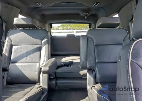 2023 Chevrolet Suburban C1500 Premier z USA, uszkodzony, nr VIN 1GNSCFKDXPR162461